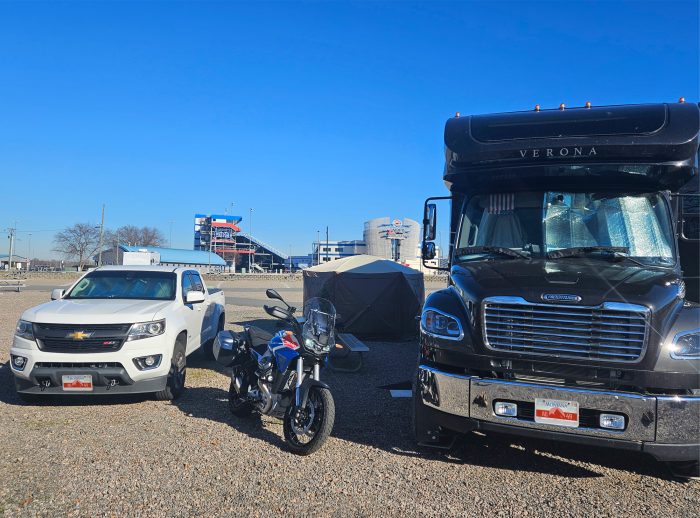 Client registered 2015 Chevrolet Colorado, 2025 Moto Guzzi Stelvio, and 2023 Renegade Verona